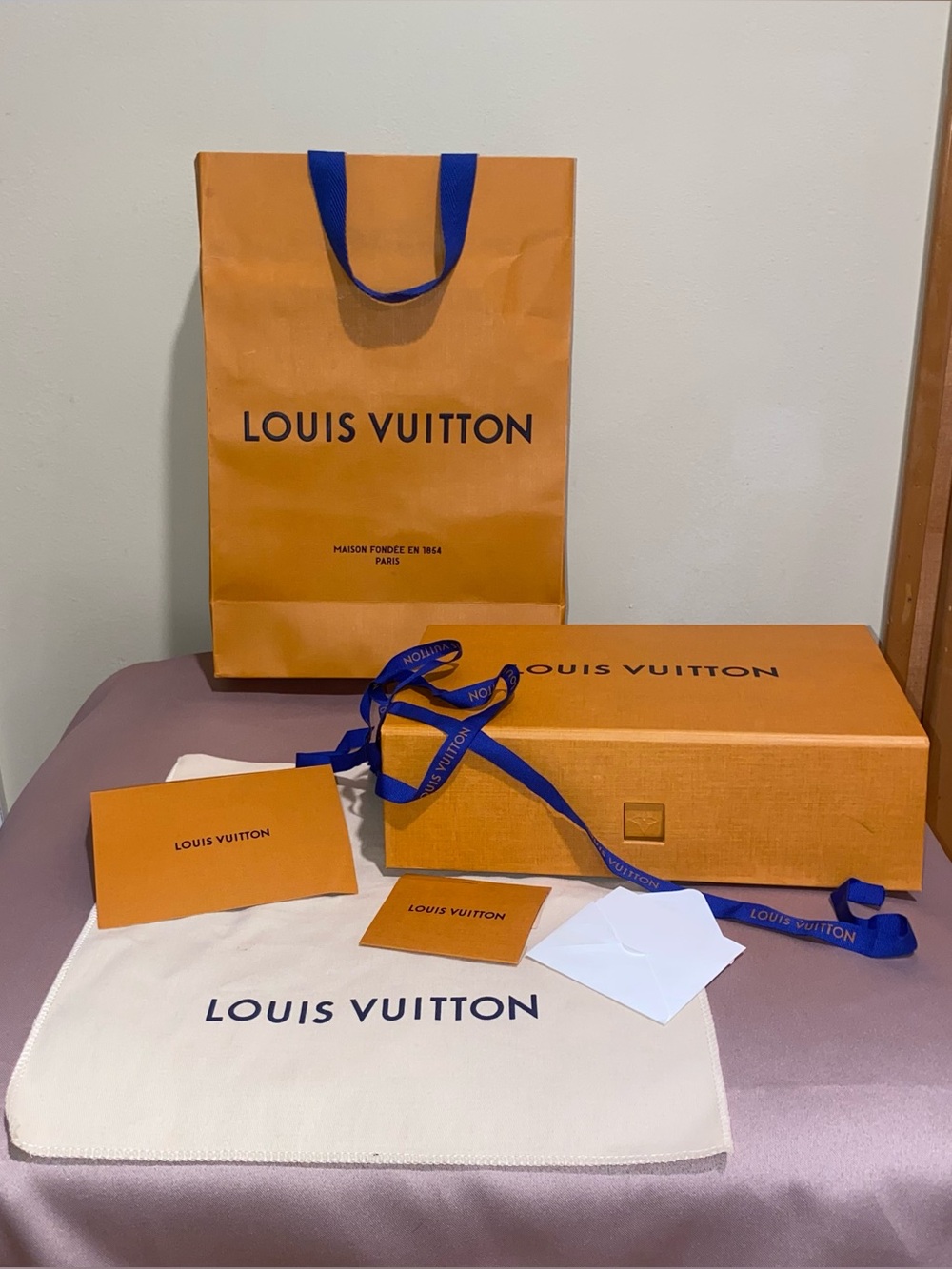 Authentic Louis Vuitton 11" Complete Boutique Presentation Set